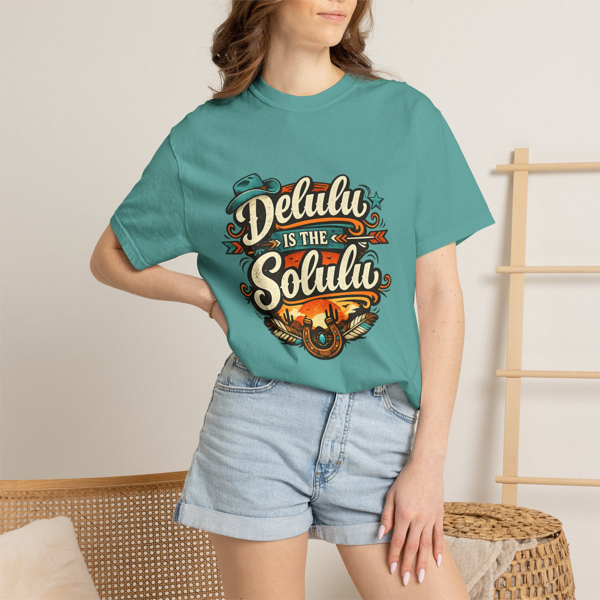 Delulu is the Solulu Retro Graphic Tee