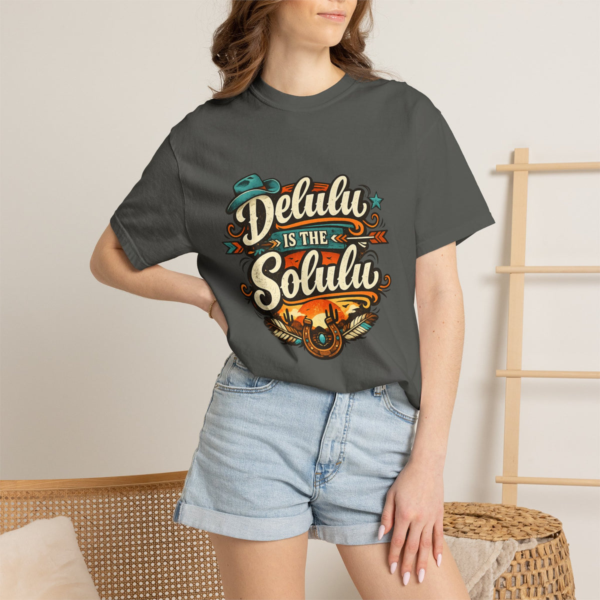 Delulu is the Solulu Retro Graphic Tee