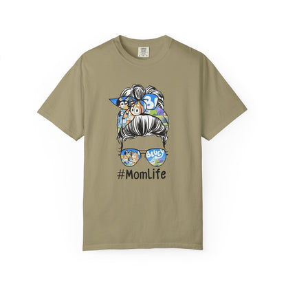 #MomLife Graphic T-Shirt