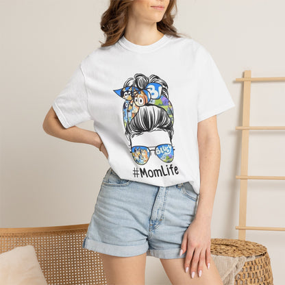 #MomLife Graphic T-Shirt
