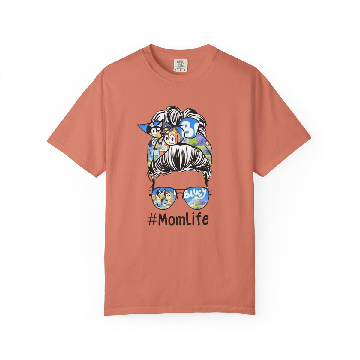 #MomLife Graphic T-Shirt
