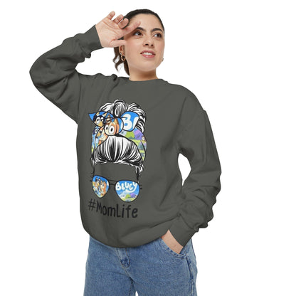 #MomLife Messy Bun Graphic Sweatshirt