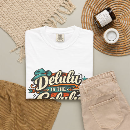 Delulu is the Solulu Retro Graphic Tee