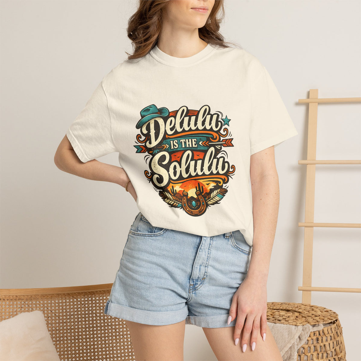 Delulu is the Solulu Retro Graphic Tee