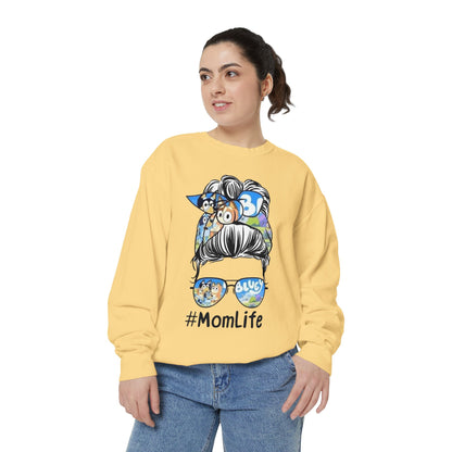 #MomLife Messy Bun Graphic Sweatshirt