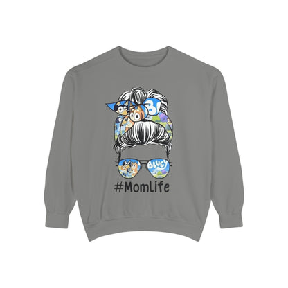 #MomLife Messy Bun Graphic Sweatshirt