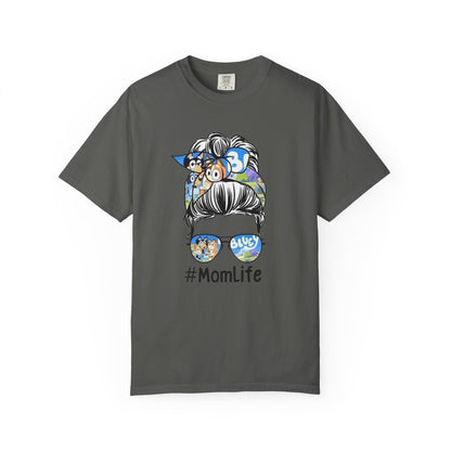 #MomLife Graphic T-Shirt
