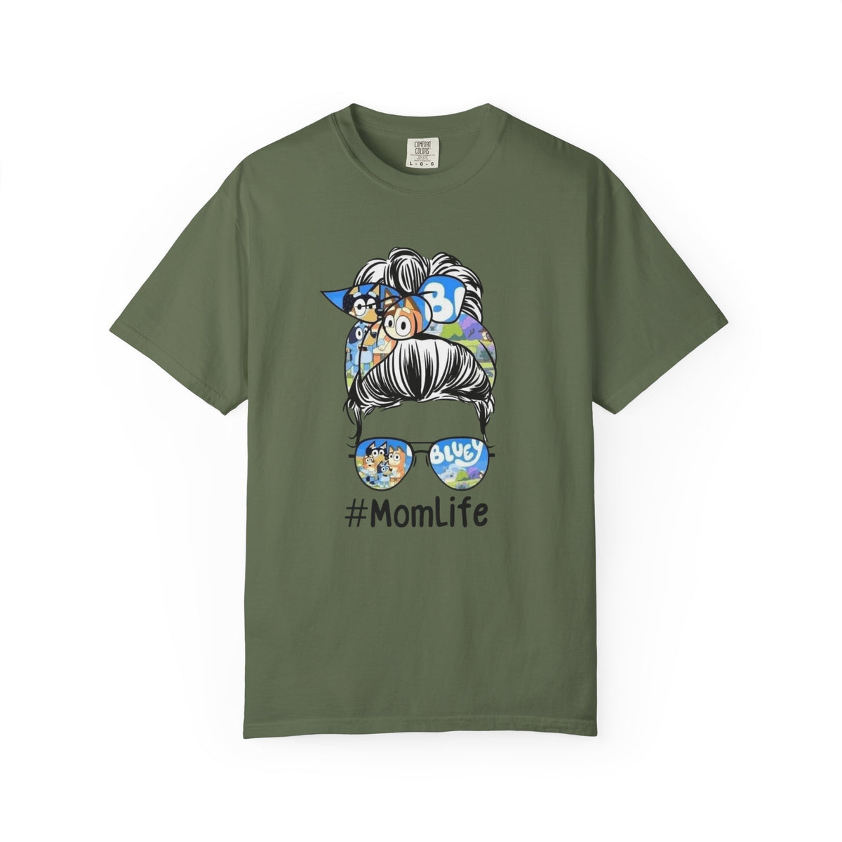 #MomLife Graphic T-Shirt
