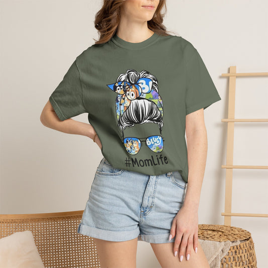 #MomLife Graphic T-Shirt